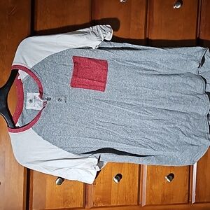 On The Byas Henley shirt Men's Large